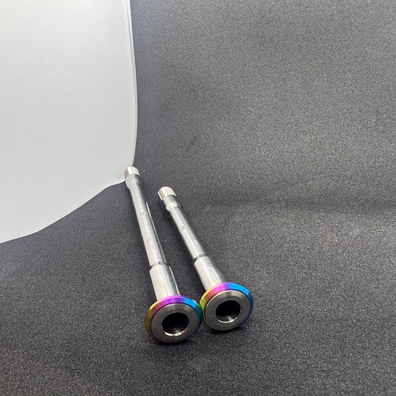 Titanium Thru Axle for Cervélo S5 – 2023–2025 Version / New 2026 Version — TC4 CNC, Mirror Polished, Custom Colors