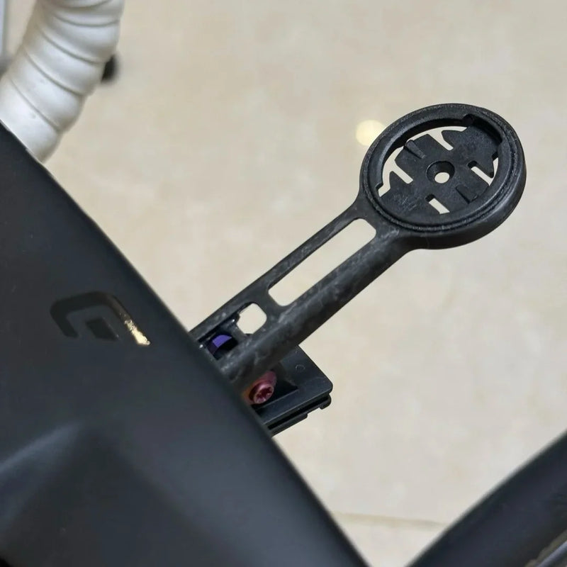 Giant Cadex Carbon Computer Mount | 10.6g Ultralight Design for Aero, Race & Contact SLR Handlebars - Detail 4