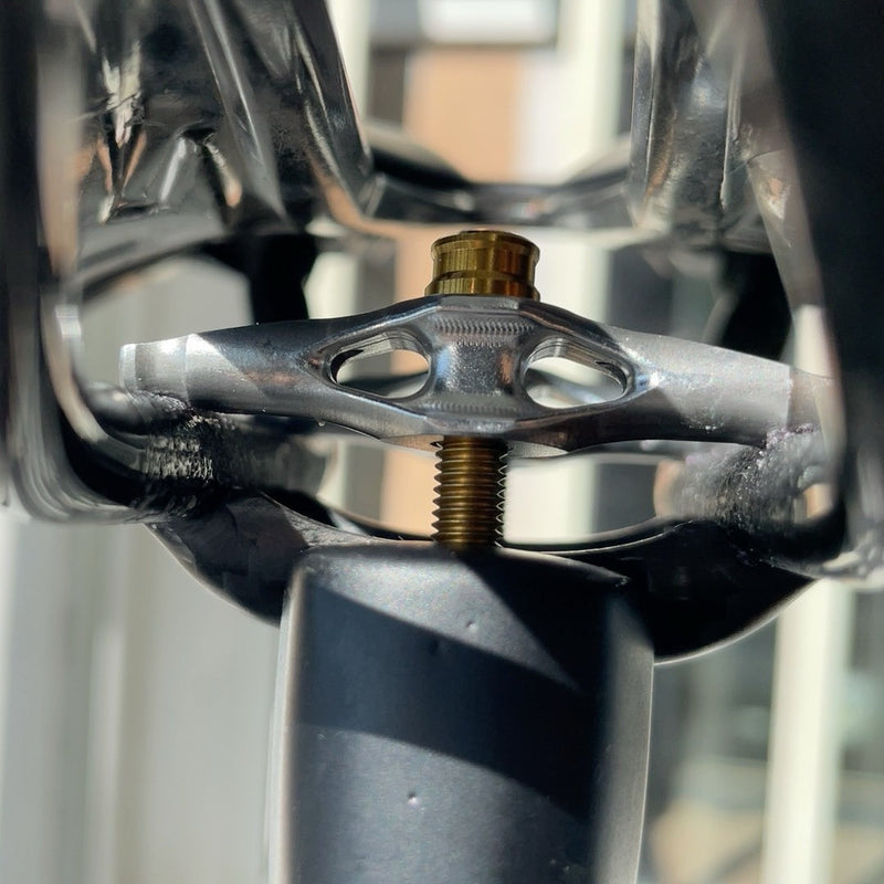 Hylix HY Carbon Seatpost Clamp Kit — Trek, Specialized, Pinarello, Canyon, Colnago, Giant & BMC