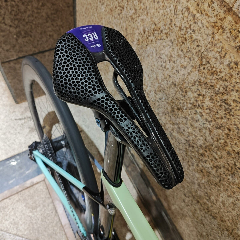 PAVEWAY R4 3D-Inspired Full Carbon Saddle — 245 × 143 / 155mm