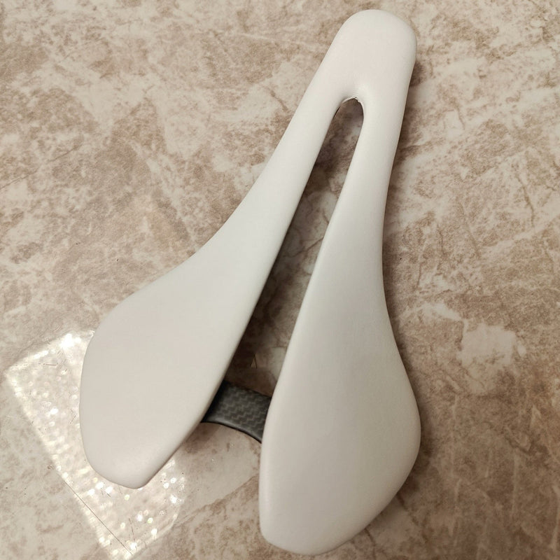 PAVEWAY Short-Nose Full Carbon Saddle — 85g — 250 × 140 / 150mm